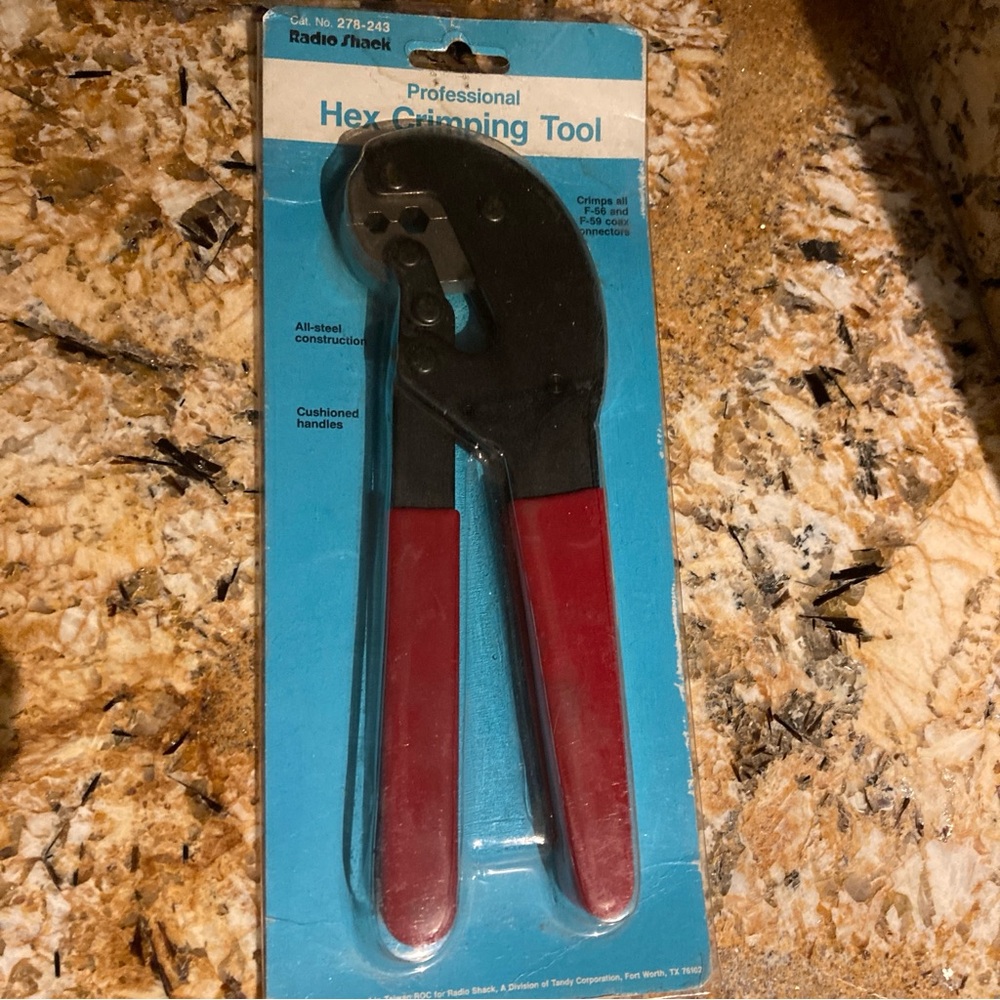 Radio Shack Professional Hex Crimping Tool - Red and Black